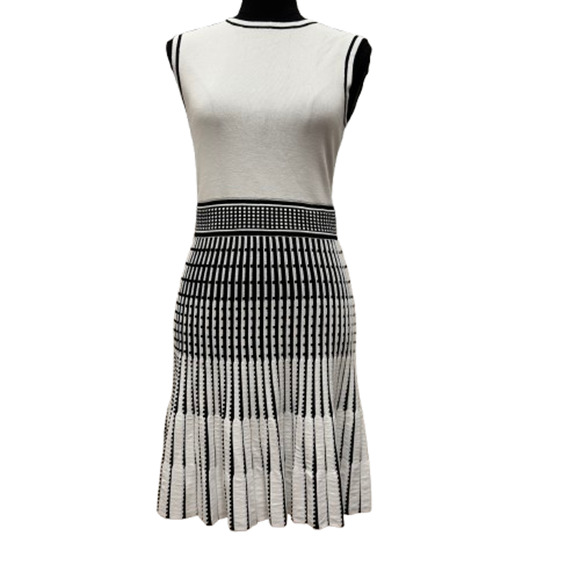 Ted Baker Eastyn Black White Striped Knit Dress Size 2 M Sleeveless - Picture 4 of 12